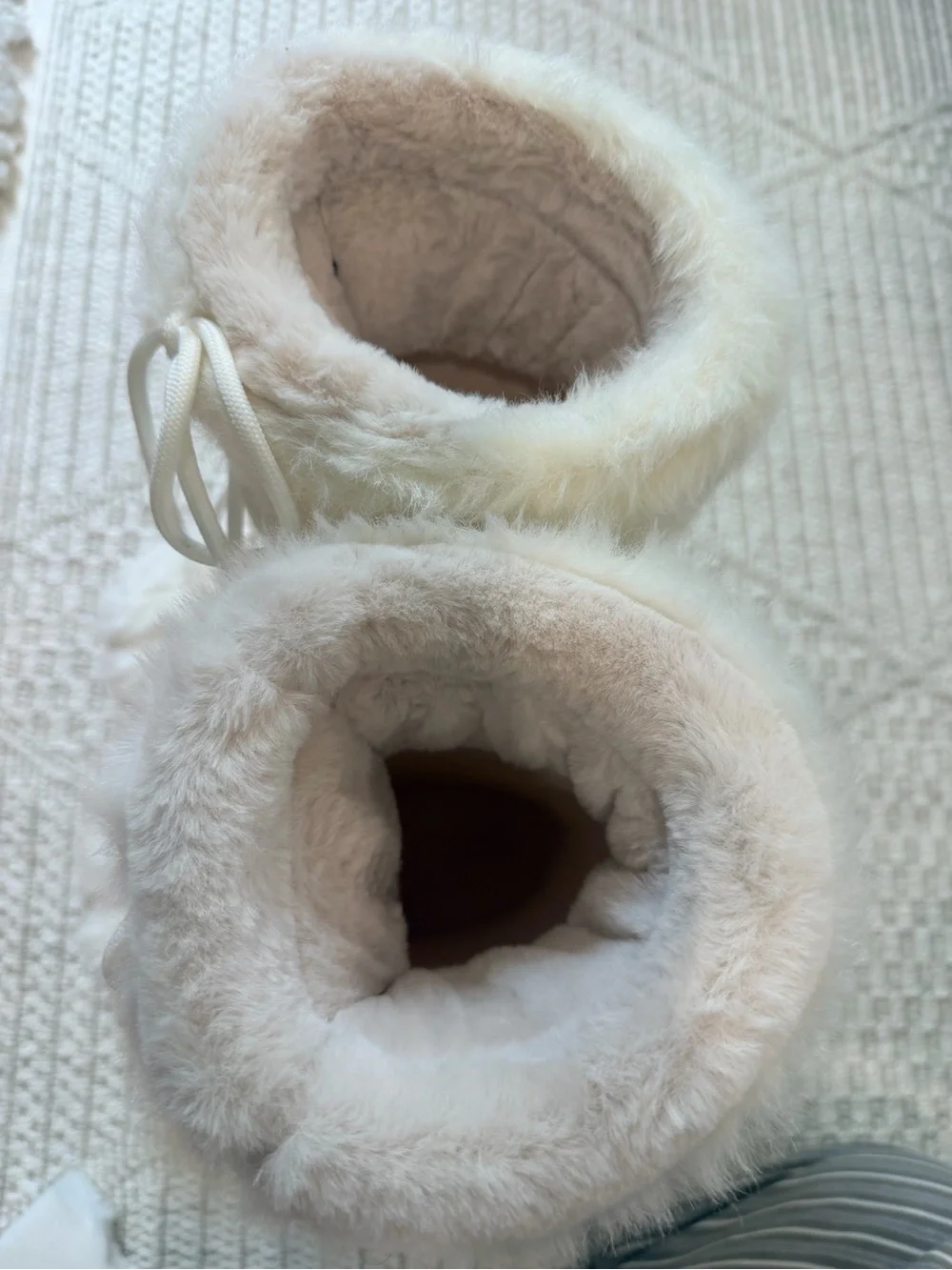 Moon Boot Icon Faux-Fur Boots in Optical White
